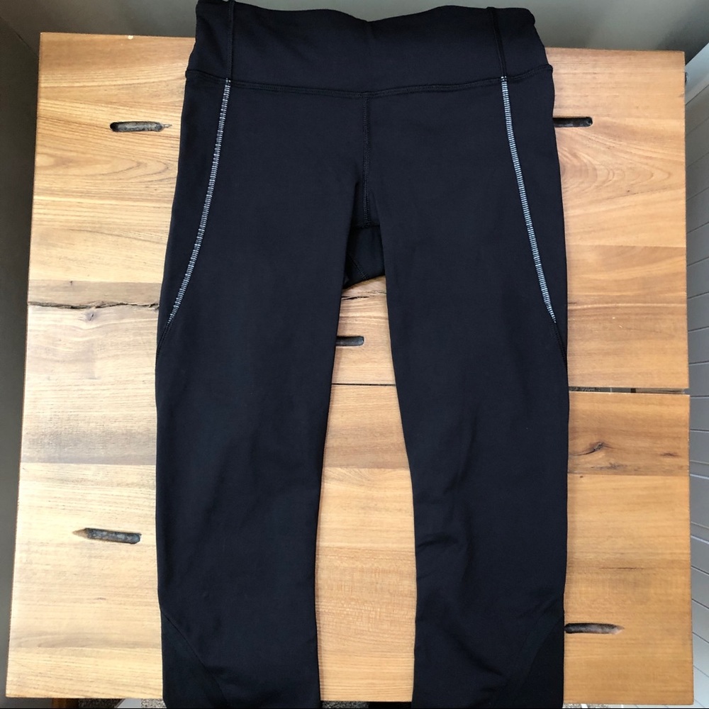 Lululemon On Track Crop (19") Black Luxtreme - Picture 10 of 15